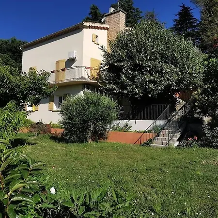 Dans Maison Hyper Calme, Avec Terrasse, Sud Ardèche *